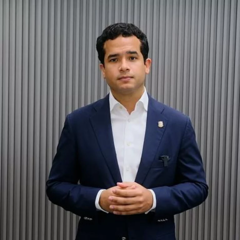 Omar Fernández revela por qué fue ingresado a un centro médico